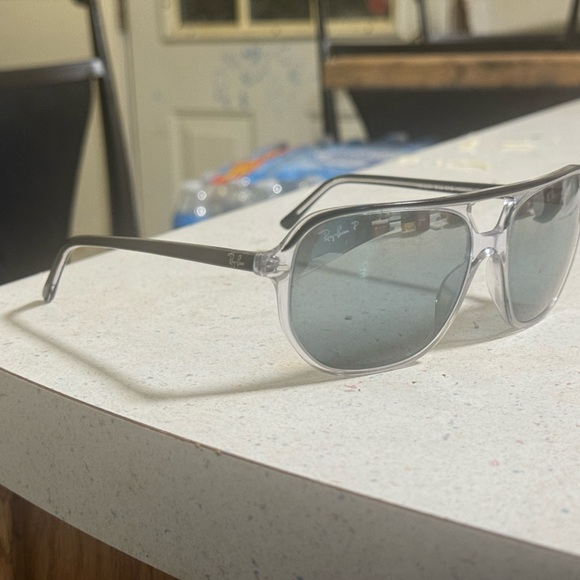 Ray bans never worn authentic - Picture 6 of 7